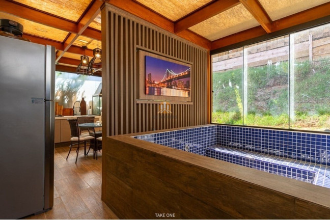 Imagem Casa com 2 Quartos à Venda, 149 m² em Medeiros - Jundiaí Imagem Casa com 2 Quartos à Venda, 149 m² em Medeiros - Jundiaí