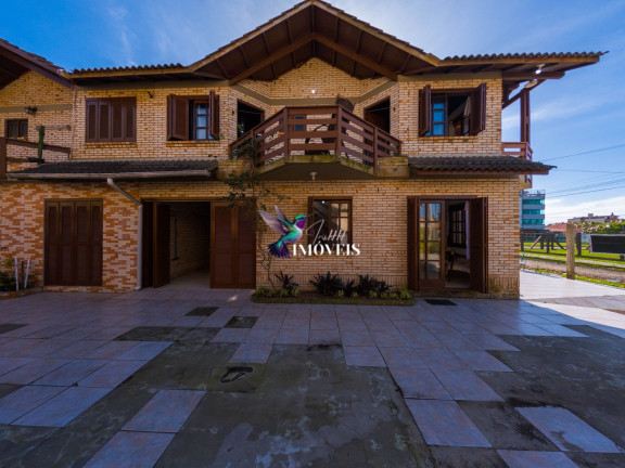 Imagem Casa com 2 Quartos à Venda, 98 m² em Centro - Tramandaí