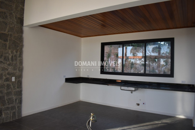 Imagem Casa com 3 Quartos à Venda, 140 m² em Região De Capivari - Campos Do Jordão
