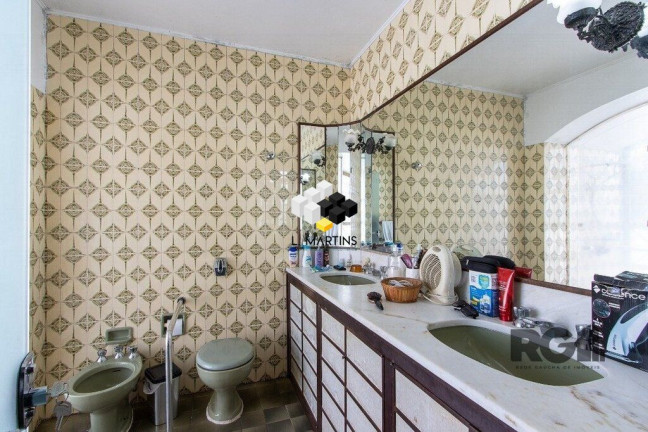 Imagem Casa com 3 Quartos à Venda, 580 m² em Santa Tereza - Porto Alegre Imagem Casa com 3 Quartos à Venda, 580 m² em Santa Tereza - Porto Alegre
