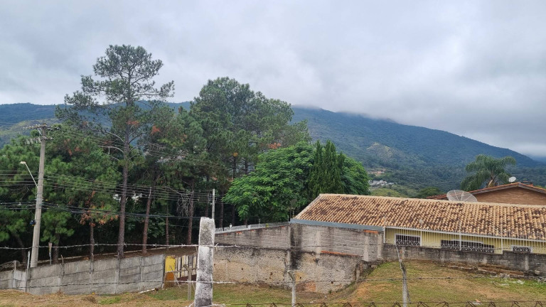 Imagem Casa com 6 Quartos à Venda, 1.470 m² em Vila Petrópolis - Atibaia Imagem Casa com 6 Quartos à Venda, 1.470 m² em Vila Petrópolis - Atibaia