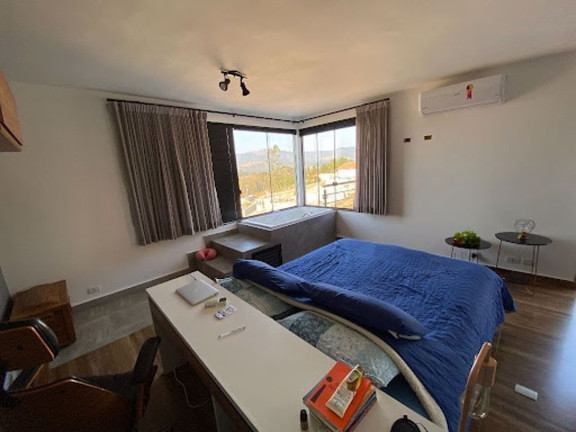 Imagem Casa com 4 Quartos à Venda, 350 m² em Jardim Estância Brasil - Atibaia