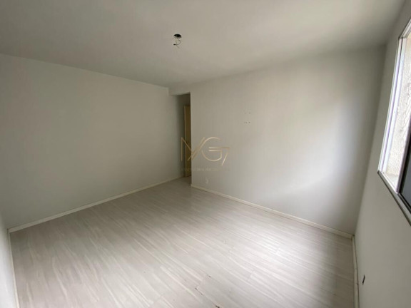 Imagem Apartamento com 2 Quartos à Venda, 50 m² em Pinheirinho - Curitiba