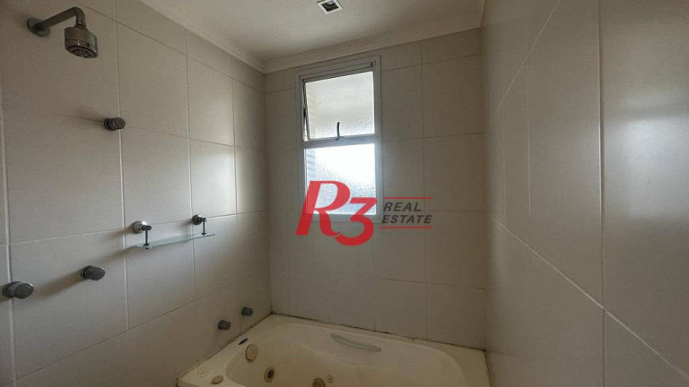 Imagem Apartamento com 3 Quartos à Venda, 181 m² em Gonzaga - Santos
