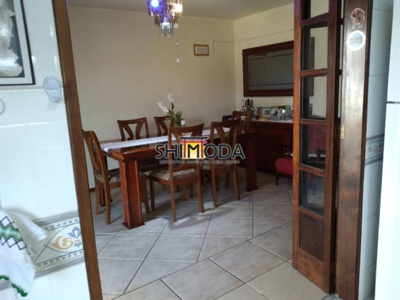 Imagem Sobrado com 3 Quartos à Venda, 304 m² em Boqueirão - Curitiba Imagem Sobrado com 3 Quartos à Venda, 304 m² em Boqueirão - Curitiba