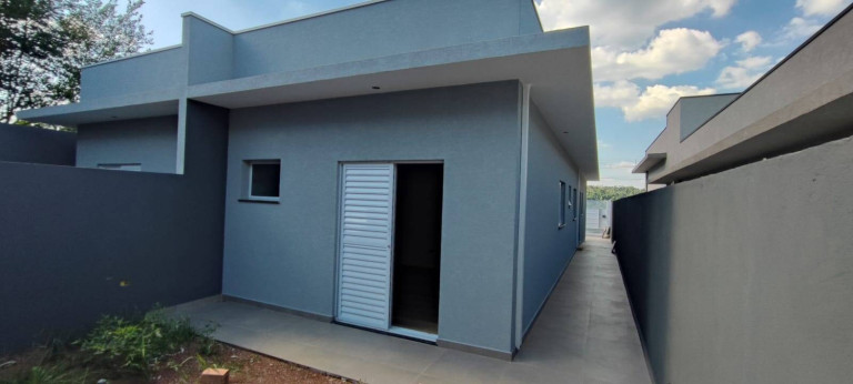 Imagem Casa com 3 Quartos à Venda, 180 m² em Jardim Dos Pinheiros - Atibaia Imagem Casa com 3 Quartos à Venda, 180 m² em Jardim Dos Pinheiros - Atibaia