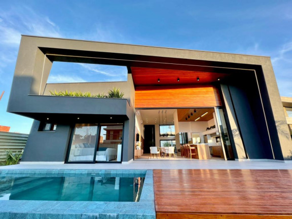 Imagem Casa com 4 Quartos à Venda, 250 m² em -- - Capao Da Canoa Imagem Casa com 4 Quartos à Venda, 250 m² em -- - Capao Da Canoa