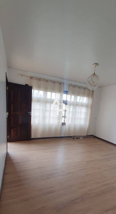 Imagem Casa com 3 Quartos à Venda, 270 m² em Uvaranas - Ponta Grossa