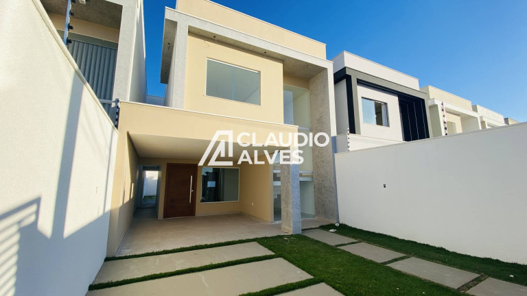 Imagem Casa com 3 Quartos à Venda, 173 m² em Sim - Feira De Santana Imagem Casa com 3 Quartos à Venda, 173 m² em Sim - Feira De Santana