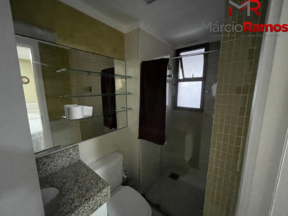 Imagem Imóvel com 4 Quartos à Venda, 277 m² em Guararapes - Fortaleza