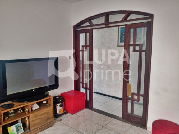 Casa com 3 Quartos para Alugar, 260 m² em Vila Maria - São Paulo