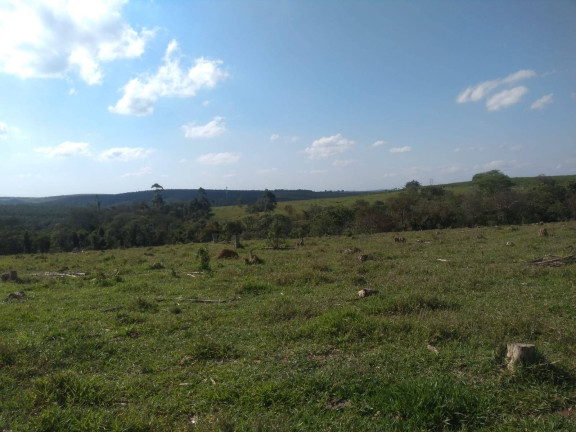 Imagem Fazenda à Venda, 726 m² em Bairro Do Cercado - Araçoiaba Da Serra