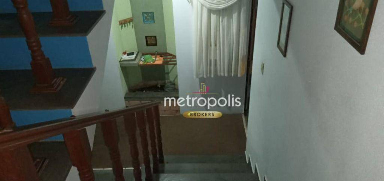 Imagem Sobrado com 5 Quartos à Venda, 410 m² em Jardim Araguaia - Mauá Imagem Sobrado com 5 Quartos à Venda, 410 m² em Jardim Araguaia - Mauá