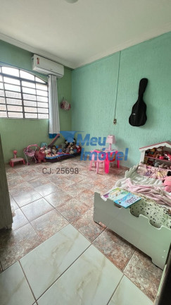 Imagem Casa com 4 Quartos à Venda, 150 m² em Samambaia Sul (samambaia) - Brasília Imagem Casa com 4 Quartos à Venda, 150 m² em Samambaia Sul (samambaia) - Brasília
