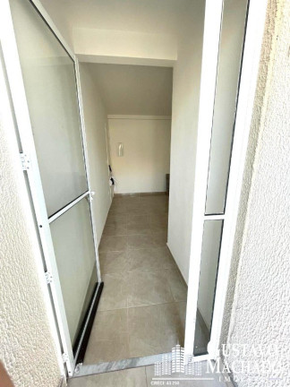 Imagem Imóvel com 2 Quartos à Venda, 45 m² em Três Poços - Volta Redonda Imagem Imóvel com 2 Quartos à Venda, 45 m² em Três Poços - Volta Redonda
