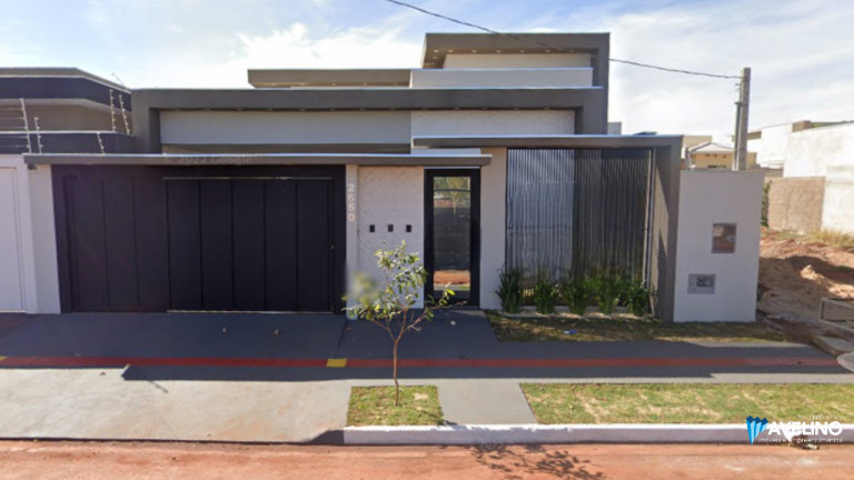Casa com 3 Quartos à Venda, 189 m² em Jardim Cristhais - Dourados