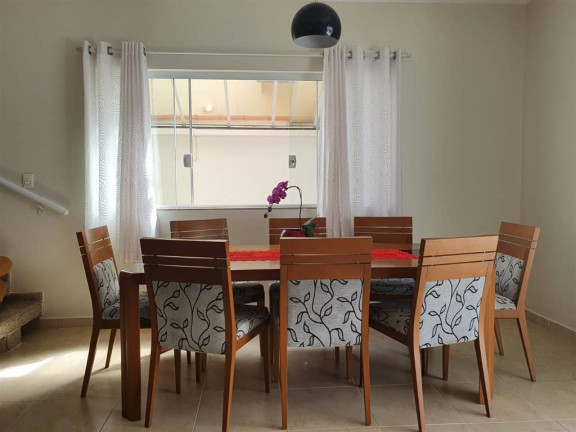 Imagem Casa com 4 Quartos à Venda, 168 m² em Florida - Praia Grande Imagem Casa com 4 Quartos à Venda, 168 m² em Florida - Praia Grande