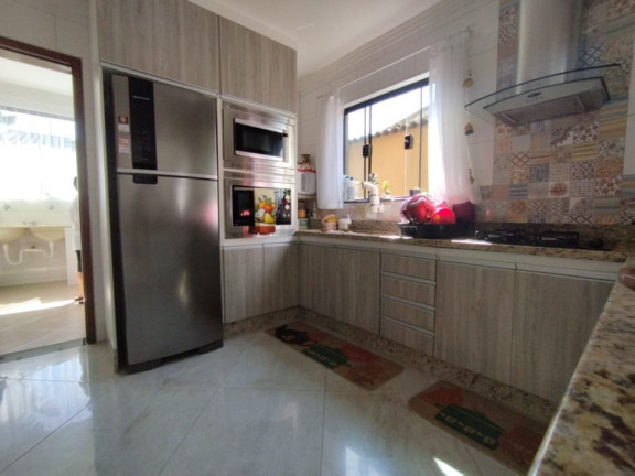 Imagem Sobrado com 3 Quartos à Venda, 164 m² em Jardim Cacique - Suzano Imagem Sobrado com 3 Quartos à Venda, 164 m² em Jardim Cacique - Suzano
