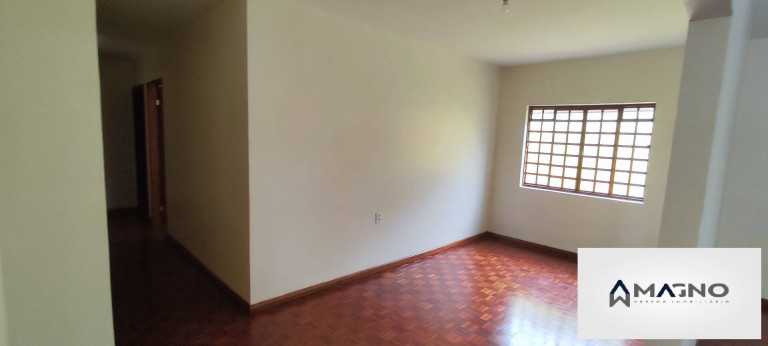 Imagem Casa com 3 Quartos à Venda, 131 m² em Coqueiral - Cascavel Imagem Casa com 3 Quartos à Venda, 131 m² em Coqueiral - Cascavel