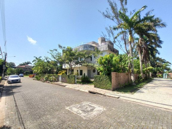 Casa de Condomínio com 6 Quartos à Venda, 1.688 m² em Coqueiro - Ananindeua