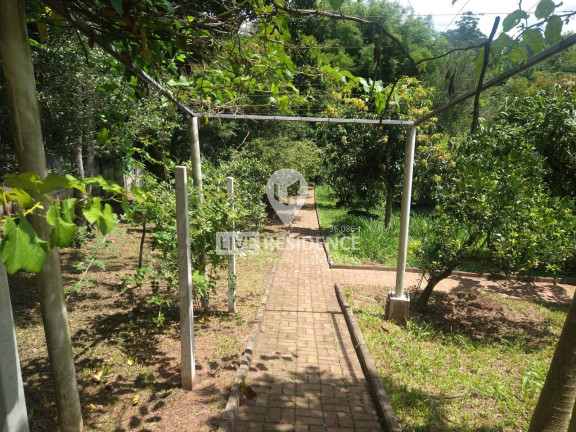 Imagem Chácara com 3 Quartos à Venda, 357 m² em Jardim Estância Brasil - Atibaia