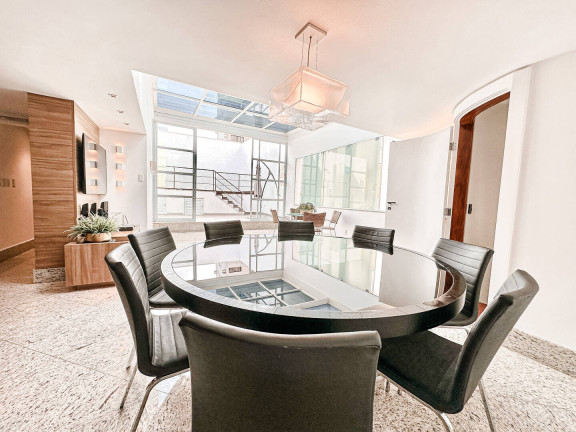 Imagem Cobertura com 4 Quartos à Venda, 325 m² em Centro - Colatina