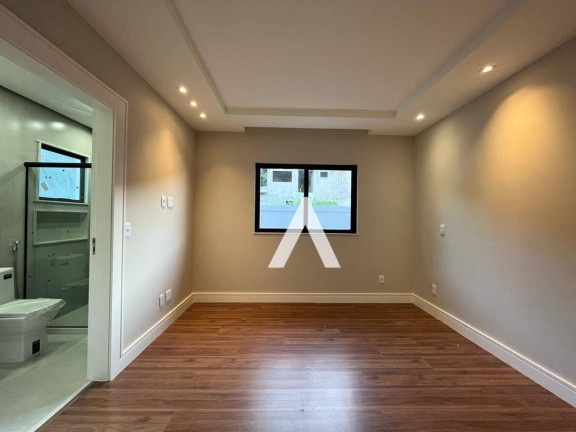 Imagem Casa com 3 Quartos à Venda, 150 m² em Albuquerque - Teresópolis Imagem Casa com 3 Quartos à Venda, 150 m² em Albuquerque - Teresópolis