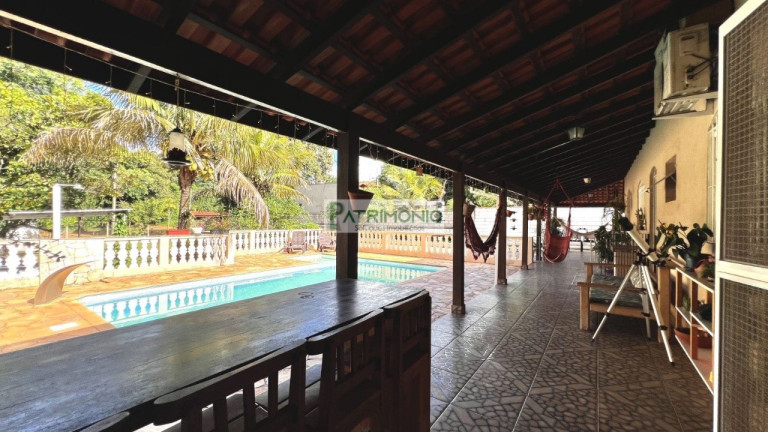 Imagem Casa com 3 Quartos à Venda, 261 m² em Núcleo Urbano Parque Ana Helena - Jaguariúna Imagem Casa com 3 Quartos à Venda, 261 m² em Núcleo Urbano Parque Ana Helena - Jaguariúna