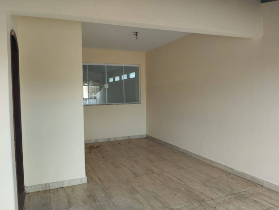 Casa com 3 Quartos para Alugar,  em Ourinhos