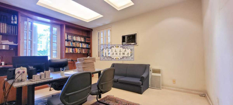 Imagem Imóvel com 14 Quartos à Venda, 606 m² em Humaitá - Rio De Janeiro Imagem Imóvel com 14 Quartos à Venda, 606 m² em Humaitá - Rio De Janeiro