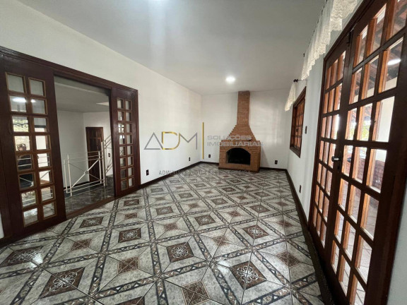 Imagem Casa com 4 Quartos para Alugar, 250 m² em Vila Nova Botucatu - Botucatu