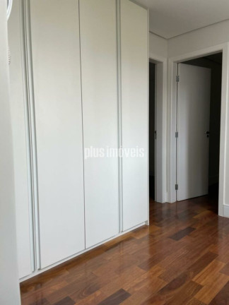 Imagem Casa com 3 Quartos à Venda, 160 m² em Vila Olímpia - São Paulo Imagem Casa com 3 Quartos à Venda, 160 m² em Vila Olímpia - São Paulo