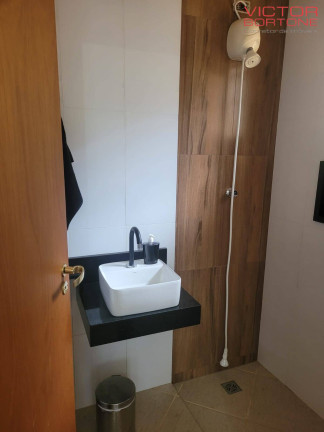 Imagem Casa com 3 Quartos à Venda, 280 m² em Vila Lavinia - Mogi Das Cruzes