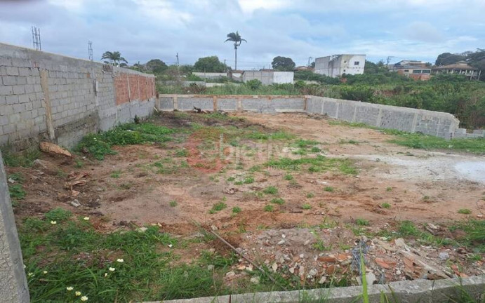 Terreno à Venda, 450 m² em Guriri - Cabo Frio