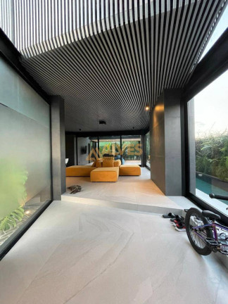 Imagem Casa de Condomínio com 3 Quartos à Venda, 370 m² em Sim - Feira De Santana Imagem Casa de Condomínio com 3 Quartos à Venda, 370 m² em Sim - Feira De Santana