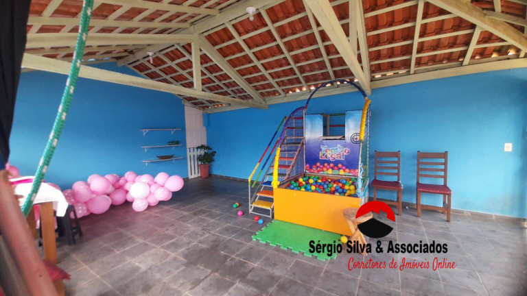 Imagem Casa com 5 Quartos para Alugar, 438 m² em Campos Do Jordão Imagem Casa com 5 Quartos para Alugar, 438 m² em Campos Do Jordão