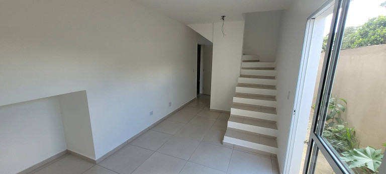 Imagem Casa com 2 Quartos à Venda, 53 m² em Residencial Pastoreiro - Cotia