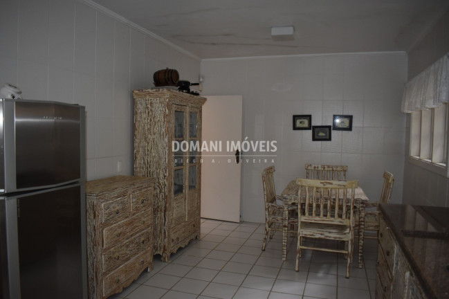 Imagem Casa com 3 Quartos à Venda, 400 m² em Região De Descansópolis - Campos Do Jordão Imagem Casa com 3 Quartos à Venda, 400 m² em Região De Descansópolis - Campos Do Jordão