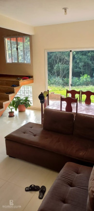 Imagem Imóvel com 4 Quartos à Venda, 1.124 m² em Centro - Guararema Imagem Imóvel com 4 Quartos à Venda, 1.124 m² em Centro - Guararema