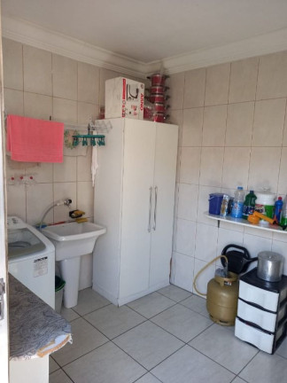 Imagem Casa com 2 Quartos à Venda, 200 m² em Cosmos - Rio De Janeiro Imagem Casa com 2 Quartos à Venda, 200 m² em Cosmos - Rio De Janeiro