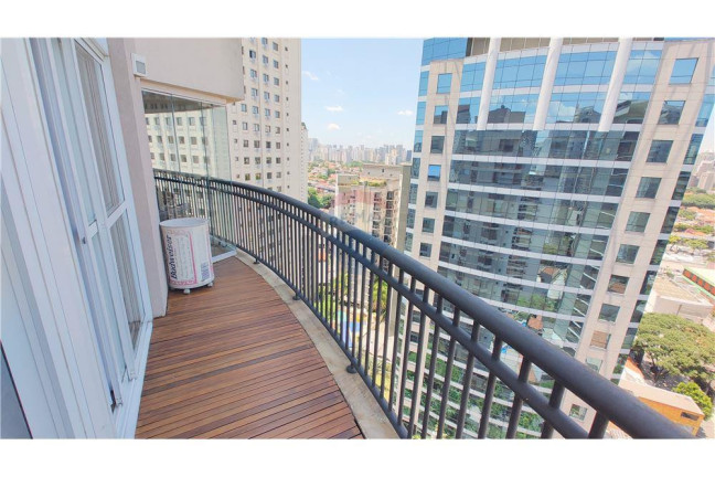 Apartamento com 1 Quarto para Alugar, 82 m² em Vila Olímpia - São Paulo