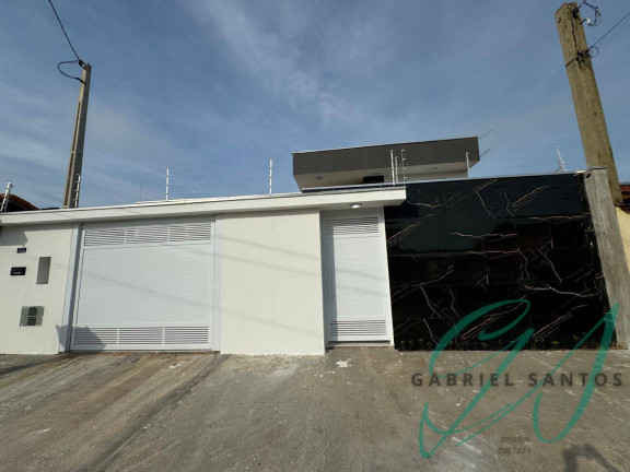 Casa com 3 Quartos à Venda, 250 m² em Balneário Tupy - Itanhaém
