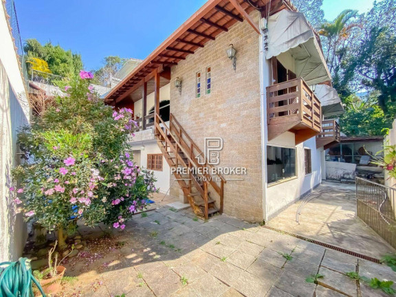 Casa com 4 Quartos à Venda, 148 m² em Alto - Teresópolis