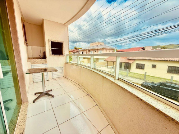 Apartamento com 2 Quartos para Temporada, 70 m² em Bombas - Bombinhas