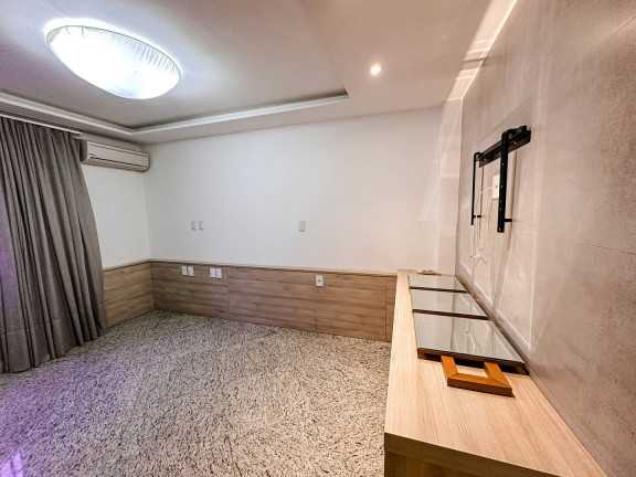 Imagem Cobertura com 4 Quartos à Venda, 325 m² em Centro - Colatina