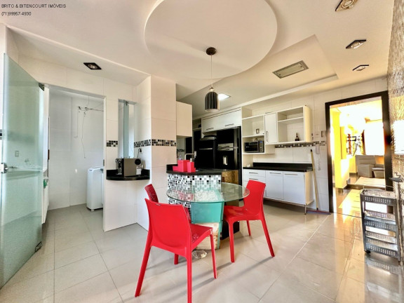 Imagem Imóvel com 4 Quartos à Venda, 184 m² em Barra - Salvador Imagem Imóvel com 4 Quartos à Venda, 184 m² em Barra - Salvador