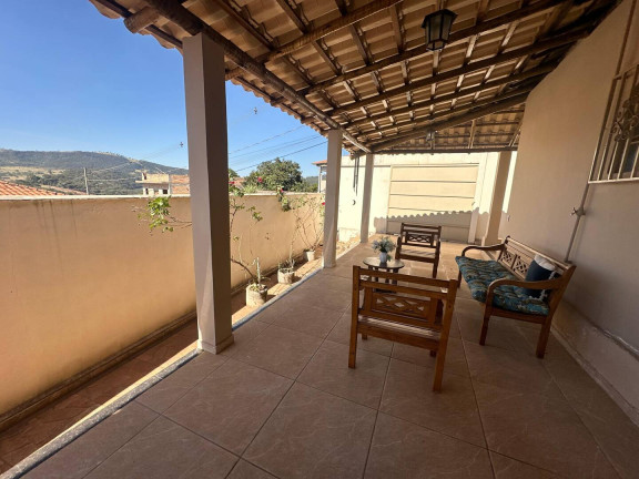 Imagem Casa com 3 Quartos à Venda, 584 m² em Santa Terezinha De Minas - Itatiaiuçu