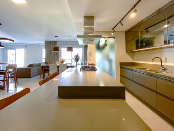 Imagem Apartamento com 3 Quartos à Venda, 170 m² em Centro - Florianópolis Imagem Apartamento com 3 Quartos à Venda, 170 m² em Centro - Florianópolis