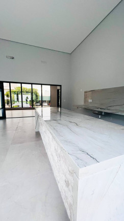 Imagem Casa com 3 Quartos à Venda, 309 m² em Condomínio Alphaville - Cuiabá Imagem Casa com 3 Quartos à Venda, 309 m² em Condomínio Alphaville - Cuiabá