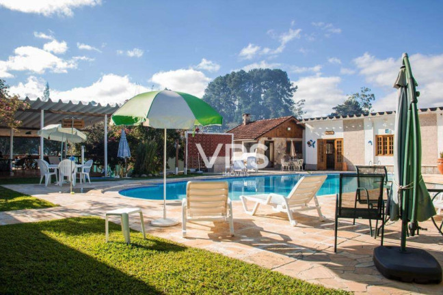 Imagem Casa com 16 Quartos à Venda, 1.800 m² em Iucas - Teresópolis Imagem Casa com 16 Quartos à Venda, 1.800 m² em Iucas - Teresópolis